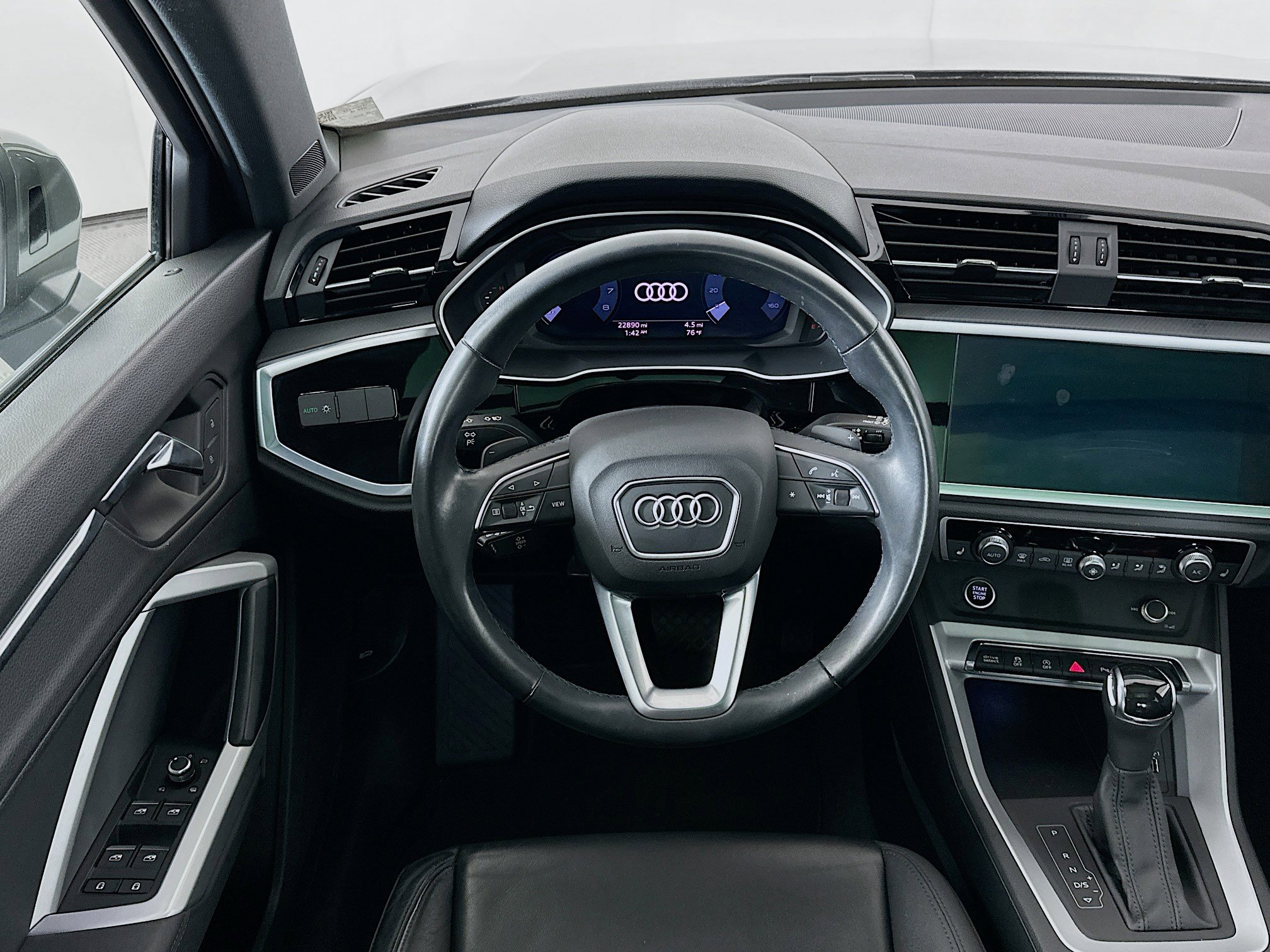 Used 2021 Audi Q3 2.0T Premium w/ Convenience Package image 18