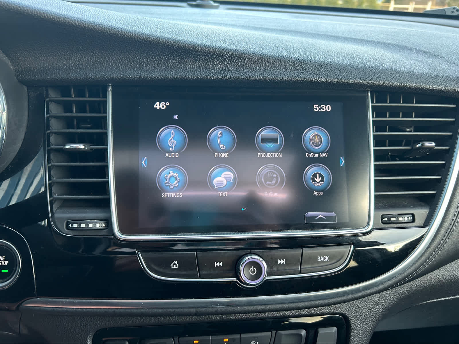 Used 2018 Buick Encore Sport Touring image 20