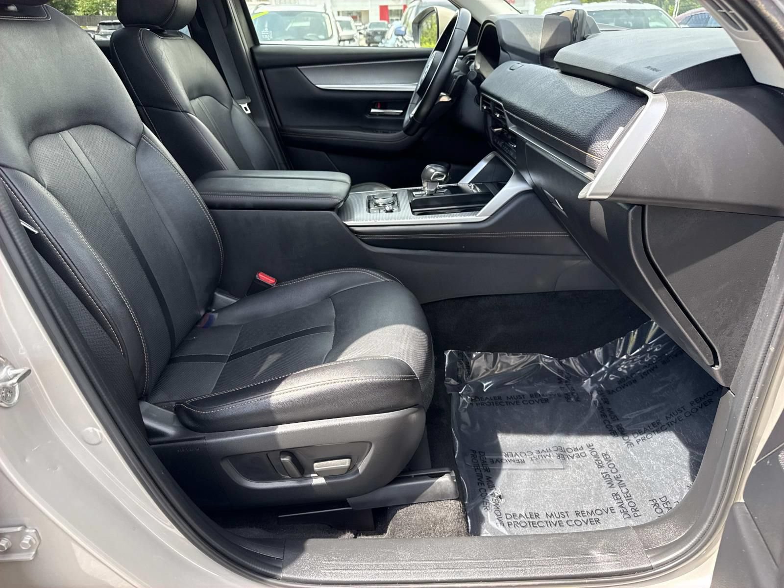 Used 2024 MAZDA CX-90 3.3 Turbo w/ Preferred Plus AWD/4WD image 25