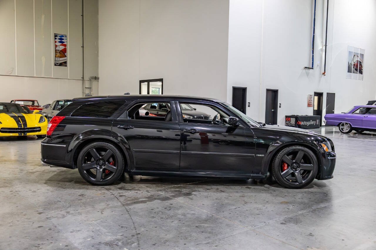 Used 2006 Dodge Magnum SRT8 w/ SRT Option Group III RWD image 7