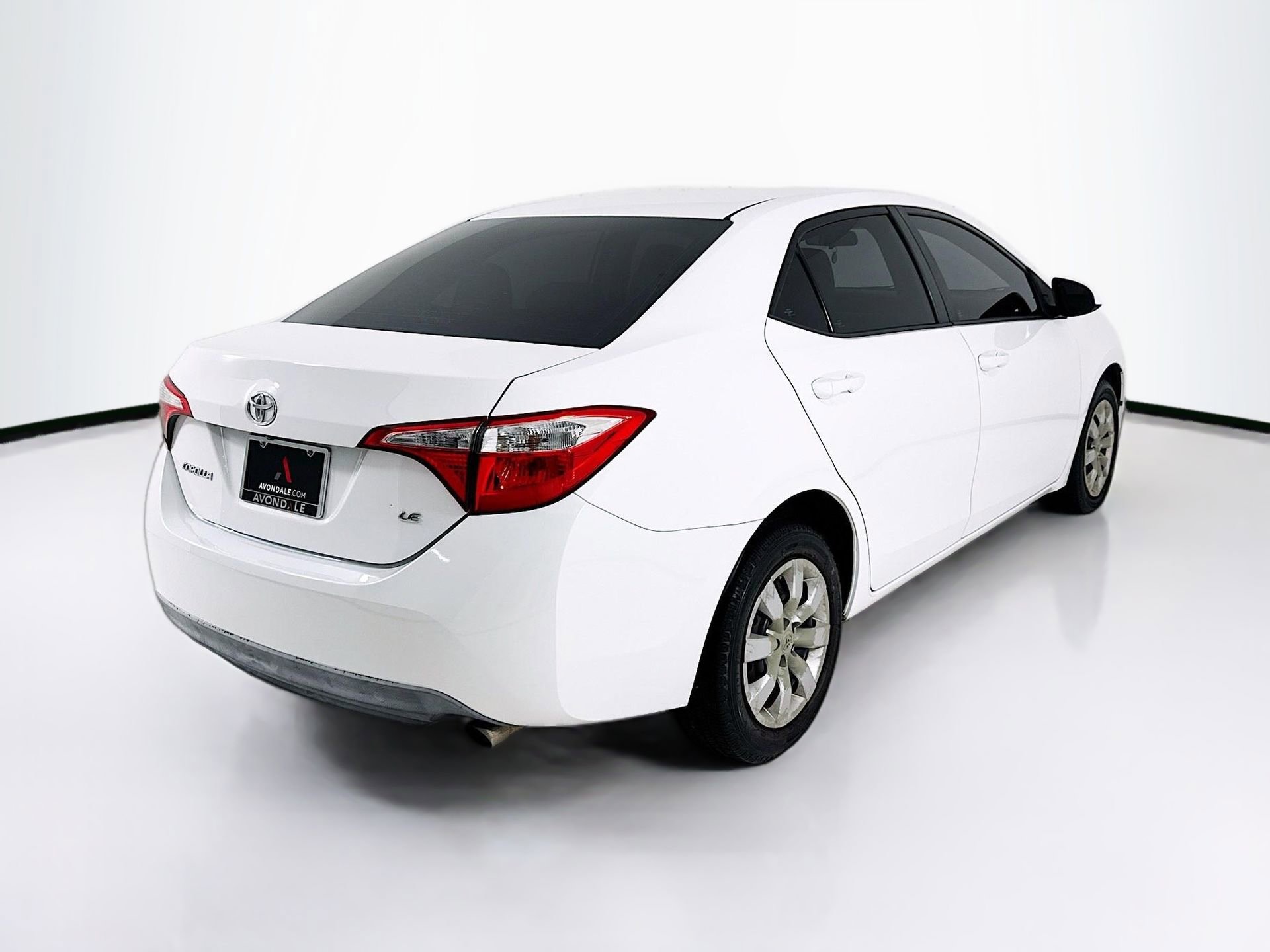 Used 2015 Toyota Corolla LE FWD image 8