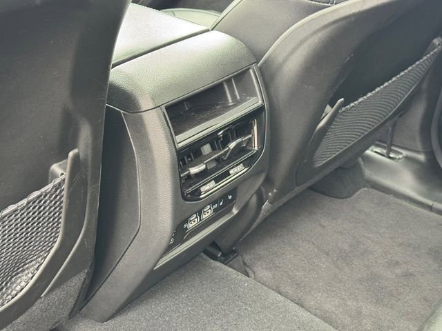 Certified 2024 Jeep Grand Cherokee Limited w/ Black Appearance Package image 17