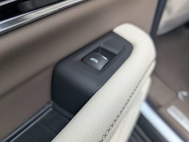 New 2026 GMC Yukon XL Denali w/ Denali Reserve Package image 10