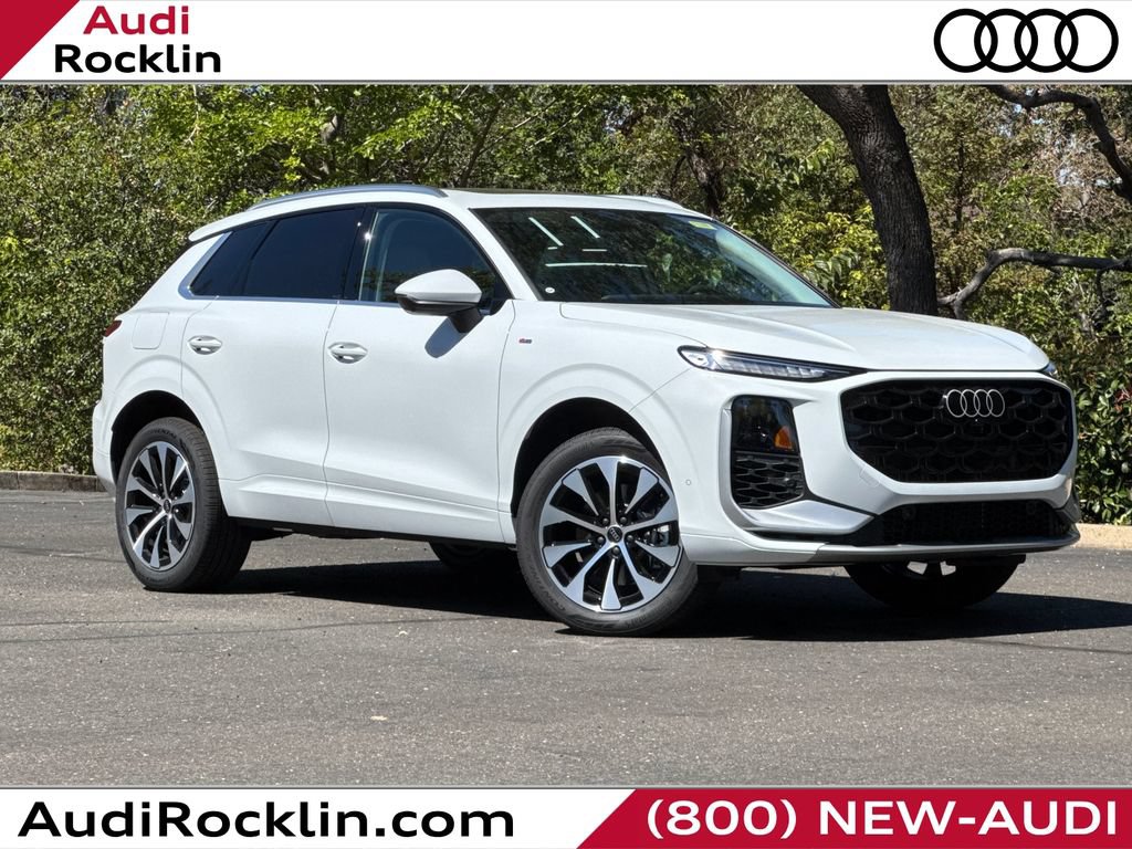 New 2026 Audi Q3 quattro 2.0T AWD/4WD 360° Tour