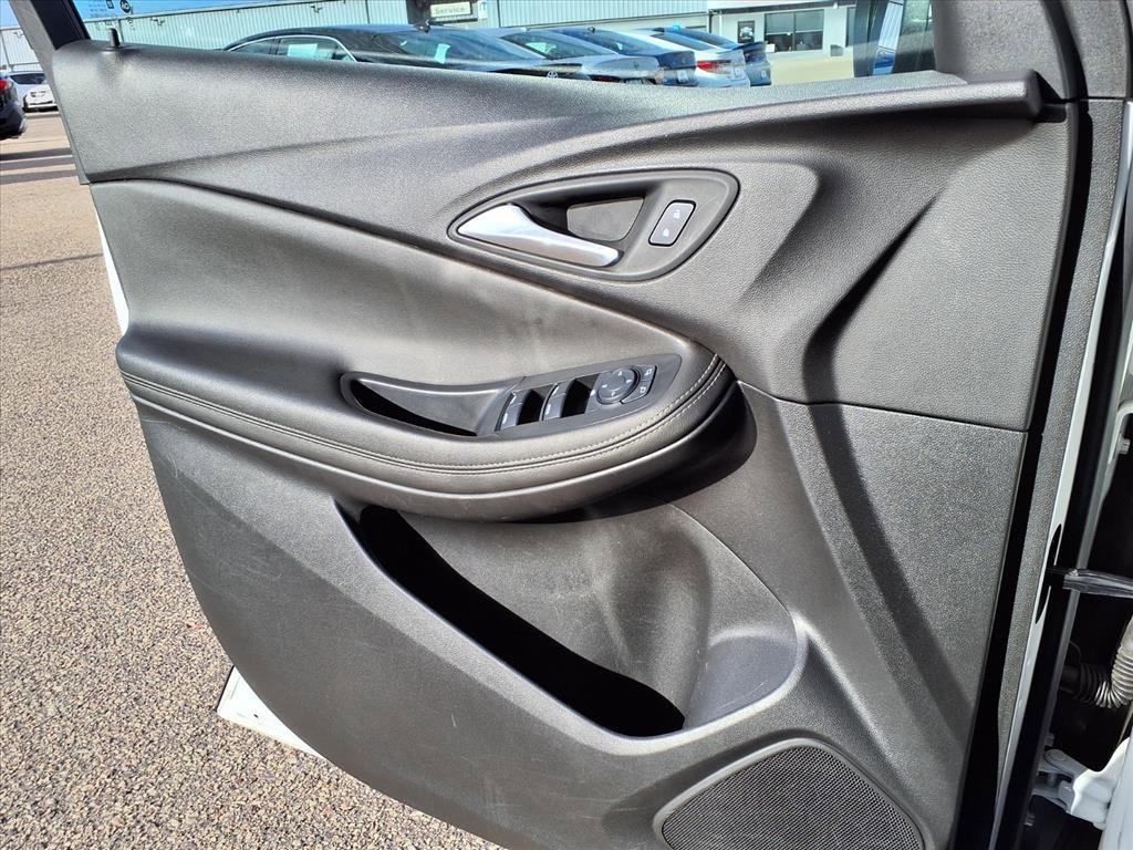 Used 2024 Buick Encore GX Sport Touring image 29