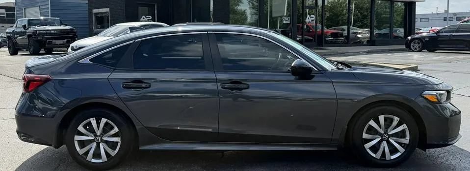 Used 2025 Honda Civic LX image 8
