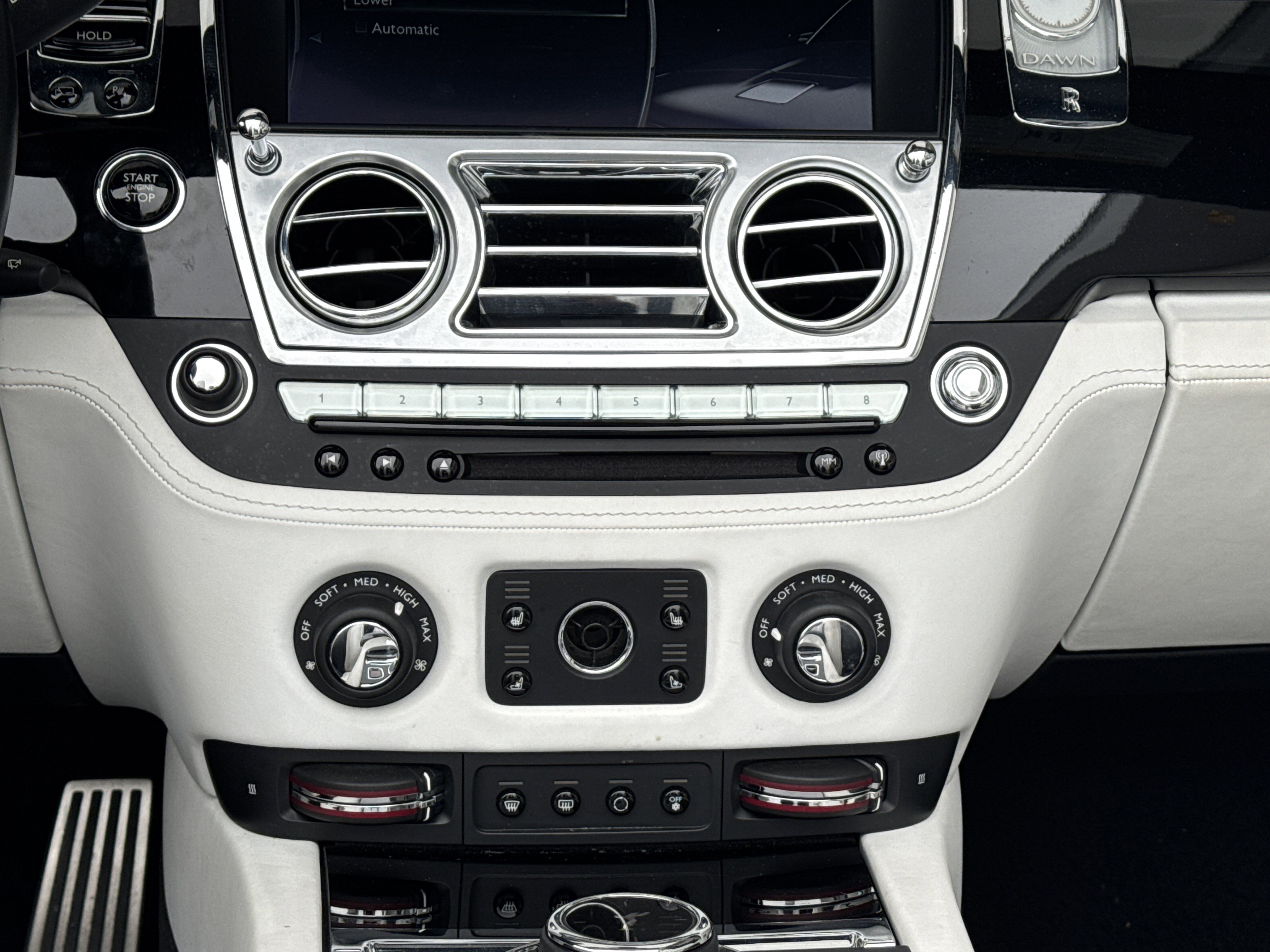 Certified 2021 Rolls-Royce Dawn image 16