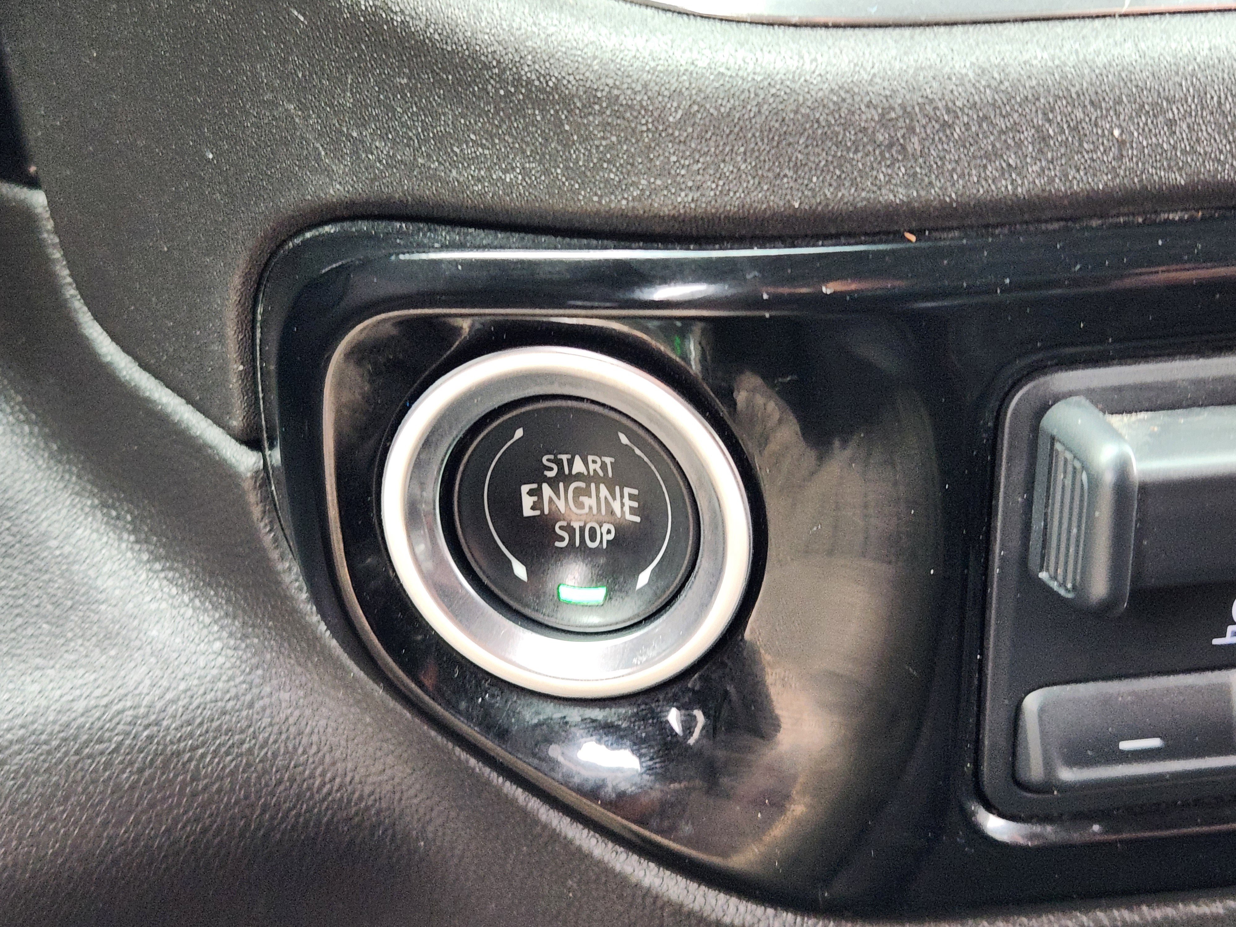 Certified 2025 Chevrolet Silverado 1500 LT image 20