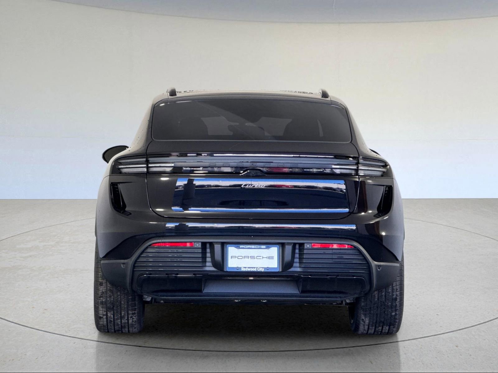 New 2025 Porsche Macan Turbo Electric image 7