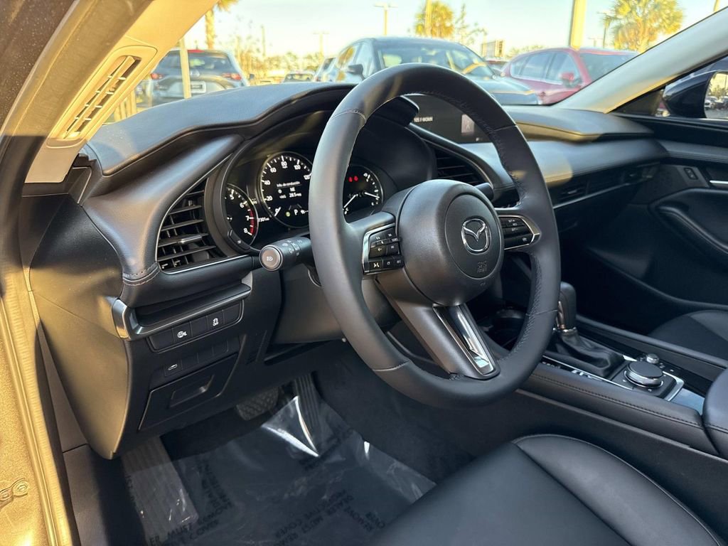 Used 2024 MAZDA MAZDA3 s image 23