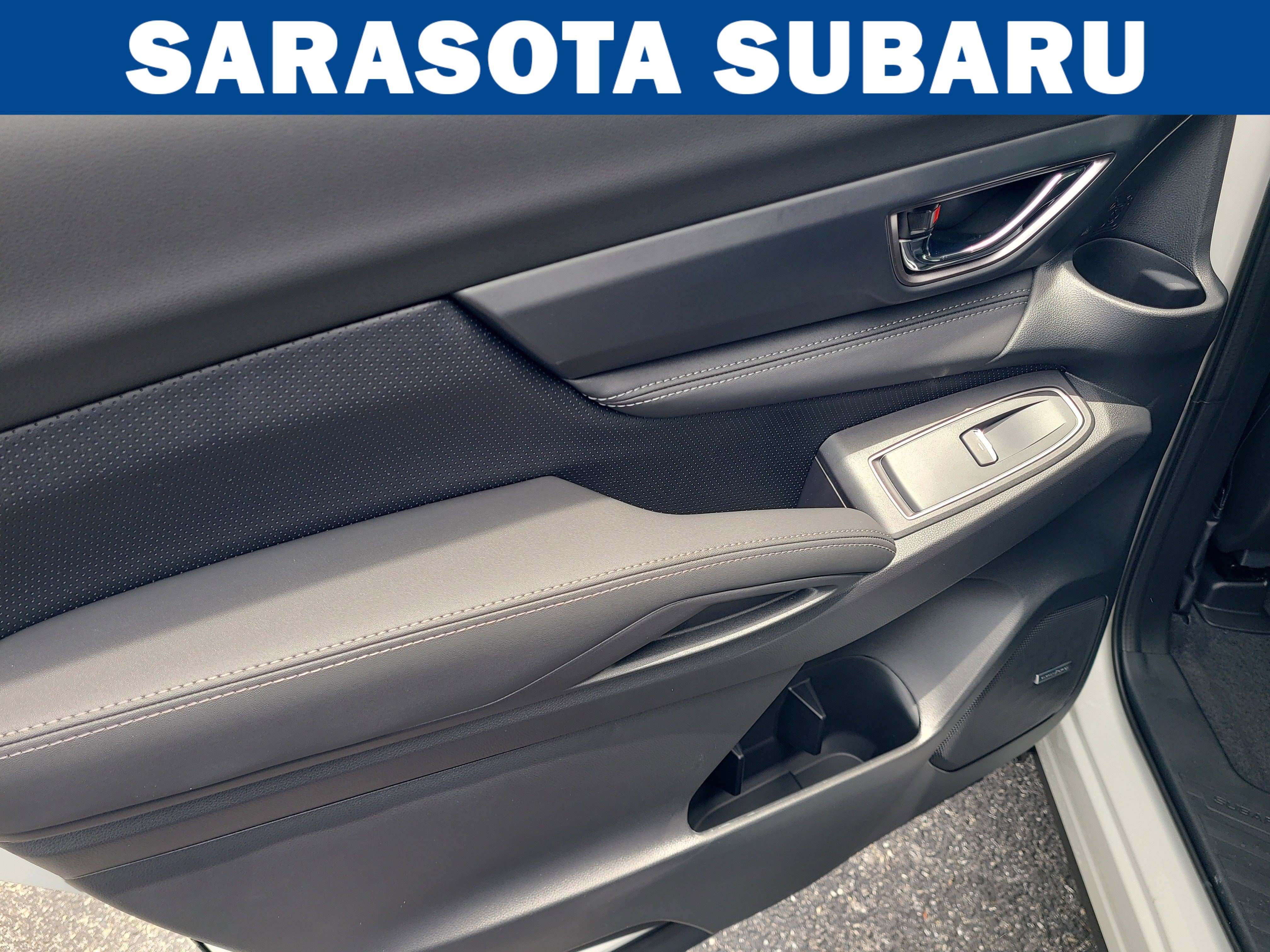New 2026 Subaru Ascent Limited AWD/4WD image 11