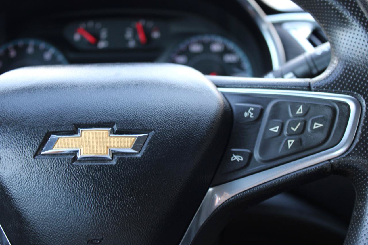 Used 2020 Chevrolet Malibu LT FWD image 20