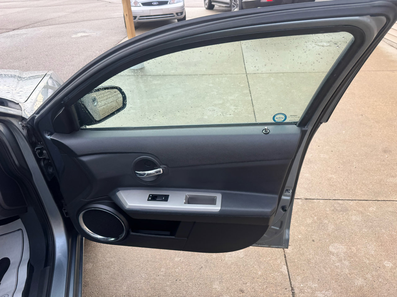 Used 2010 Dodge Avenger R/T image 15