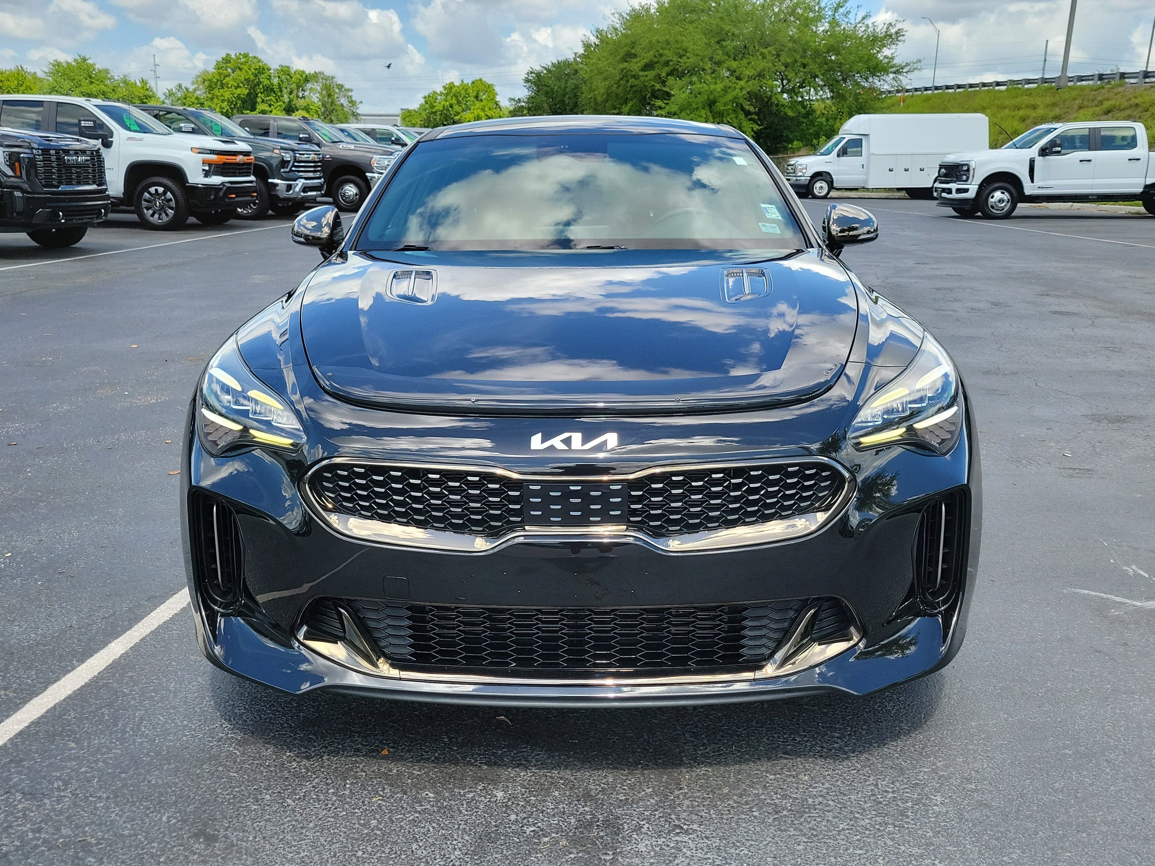 Used 2023 Kia Stinger GT-Line w/ Sun & Sound Package video 2