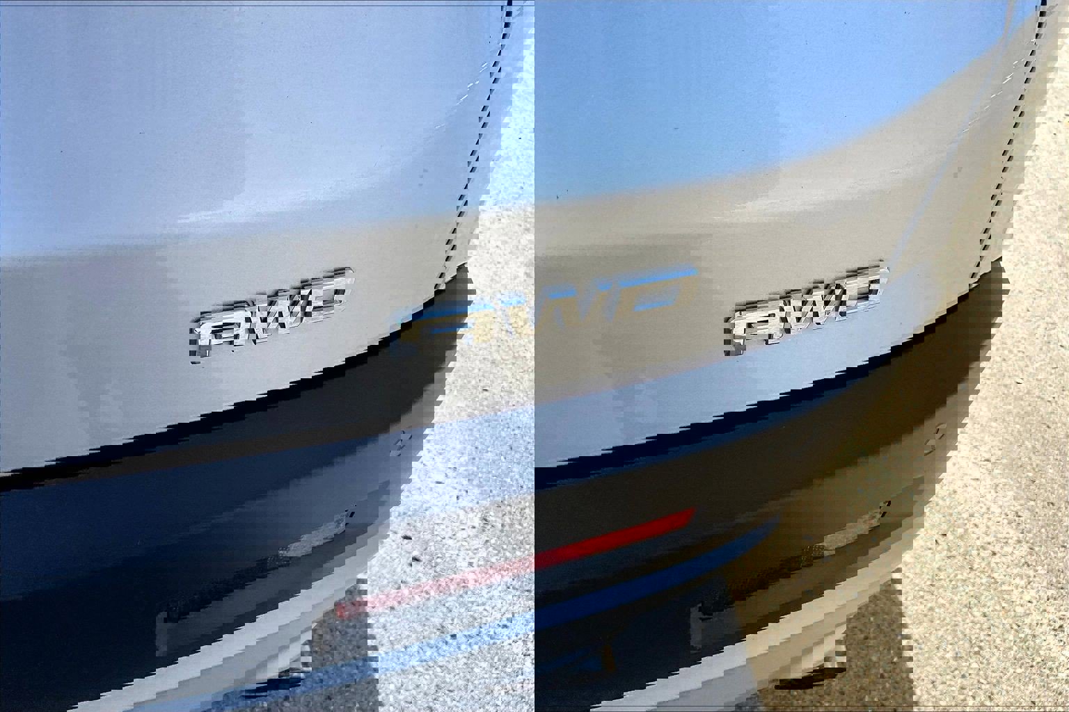 Used 2018 GMC Acadia SLT image 8