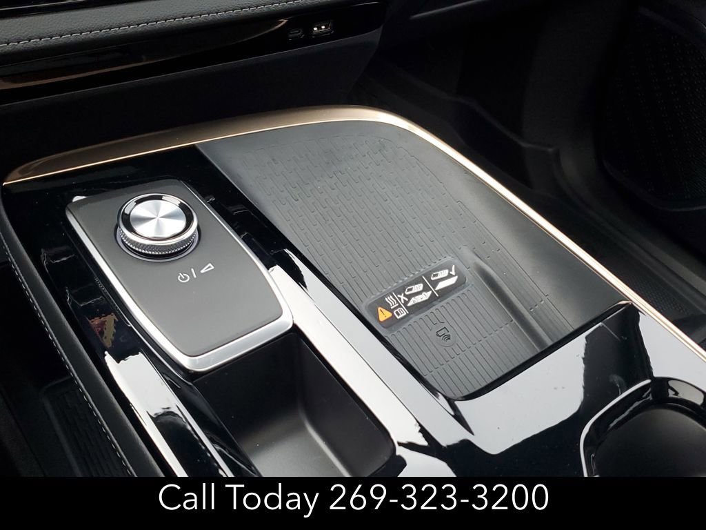 New 2026 Buick Enclave Avenir image 36