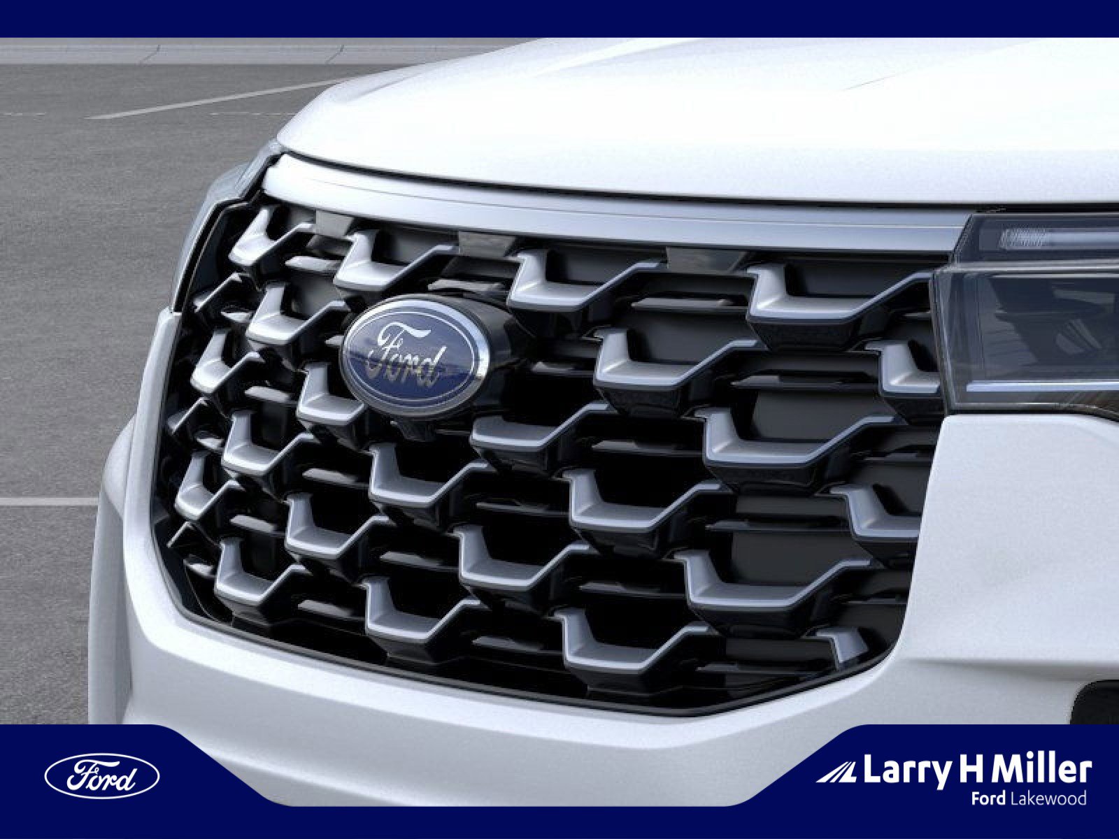 New 2026 Ford Explorer Platinum w/ LUX Leather Package image 17