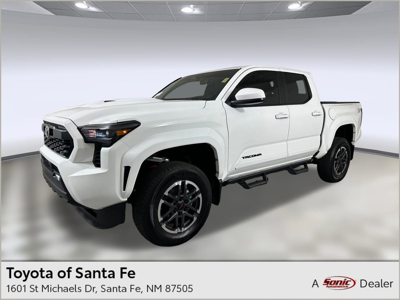 Used 2025 Toyota Tacoma TRD Sport AWD/4WD image 1