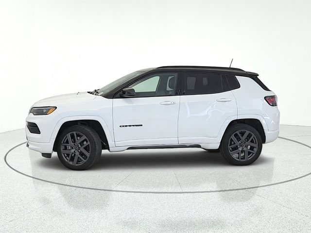 Used 2025 Jeep Compass Limited w/ High Altitude Package AWD/4WD image 2