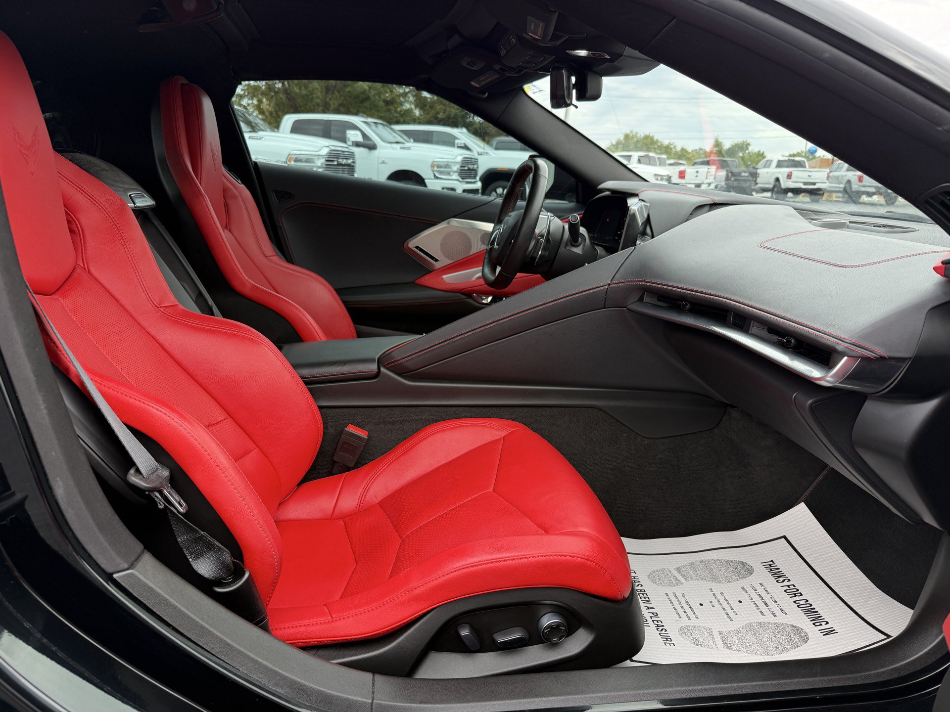 Used 2023 Chevrolet Corvette Stingray Preferred Cpe w/ Z51 Performance Package RWD image 27