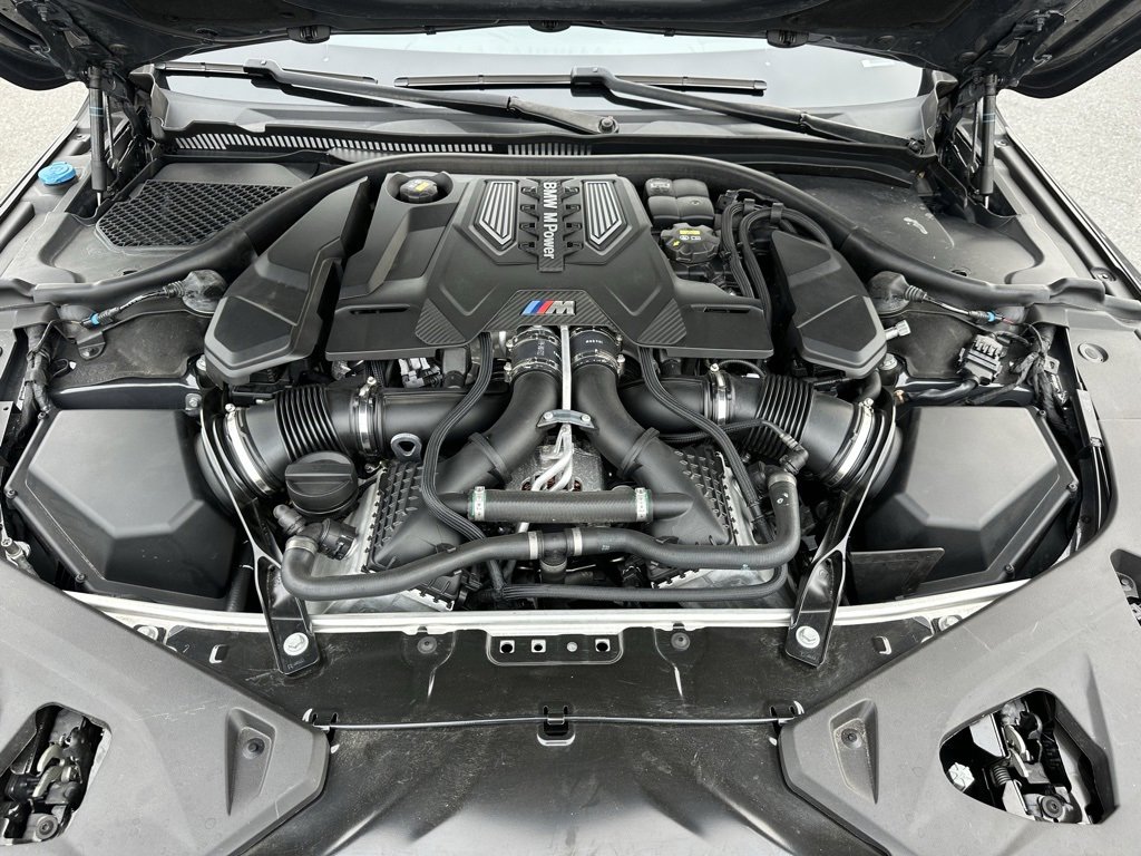 Used 2020 BMW M8 Convertible image 34