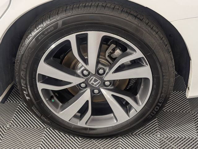 Used 2023 Honda Odyssey Touring image 8