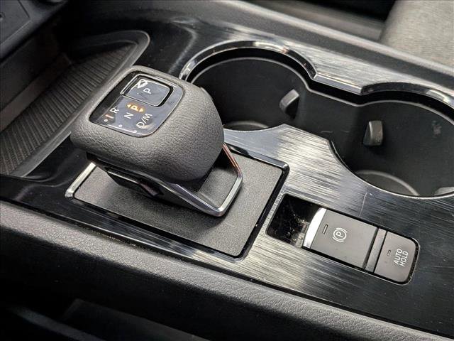 Used 2024 Nissan Rogue SV image 12