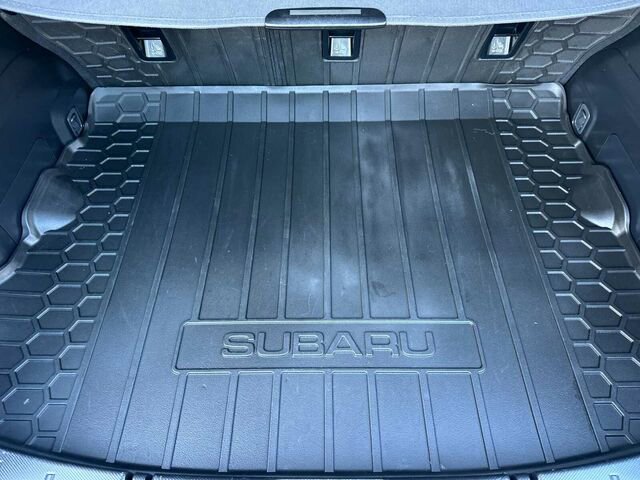 Used 2023 Subaru Crosstrek 2.0i Premium image 17