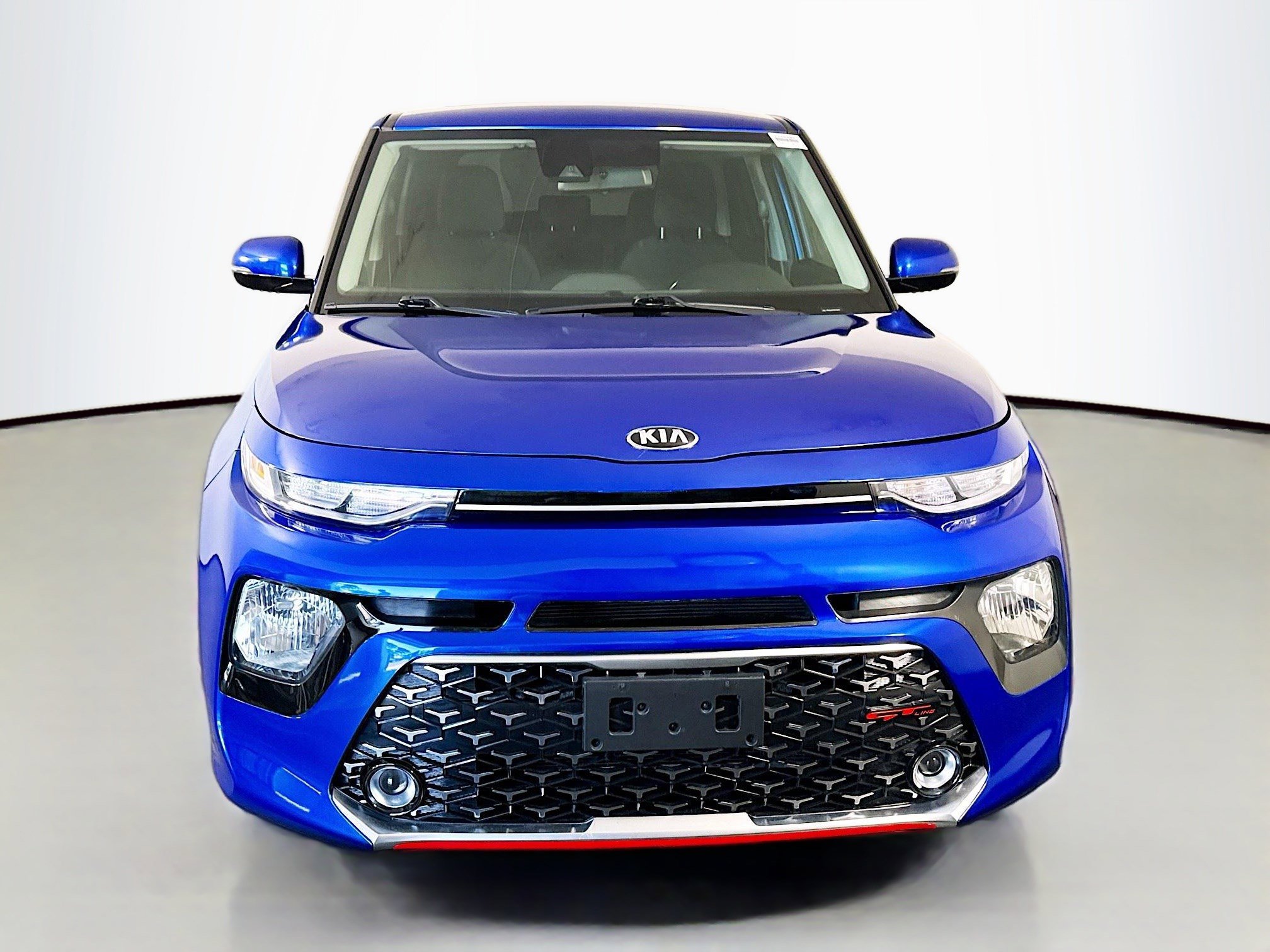 Used 2021 Kia Soul GT-Line FWD image 2