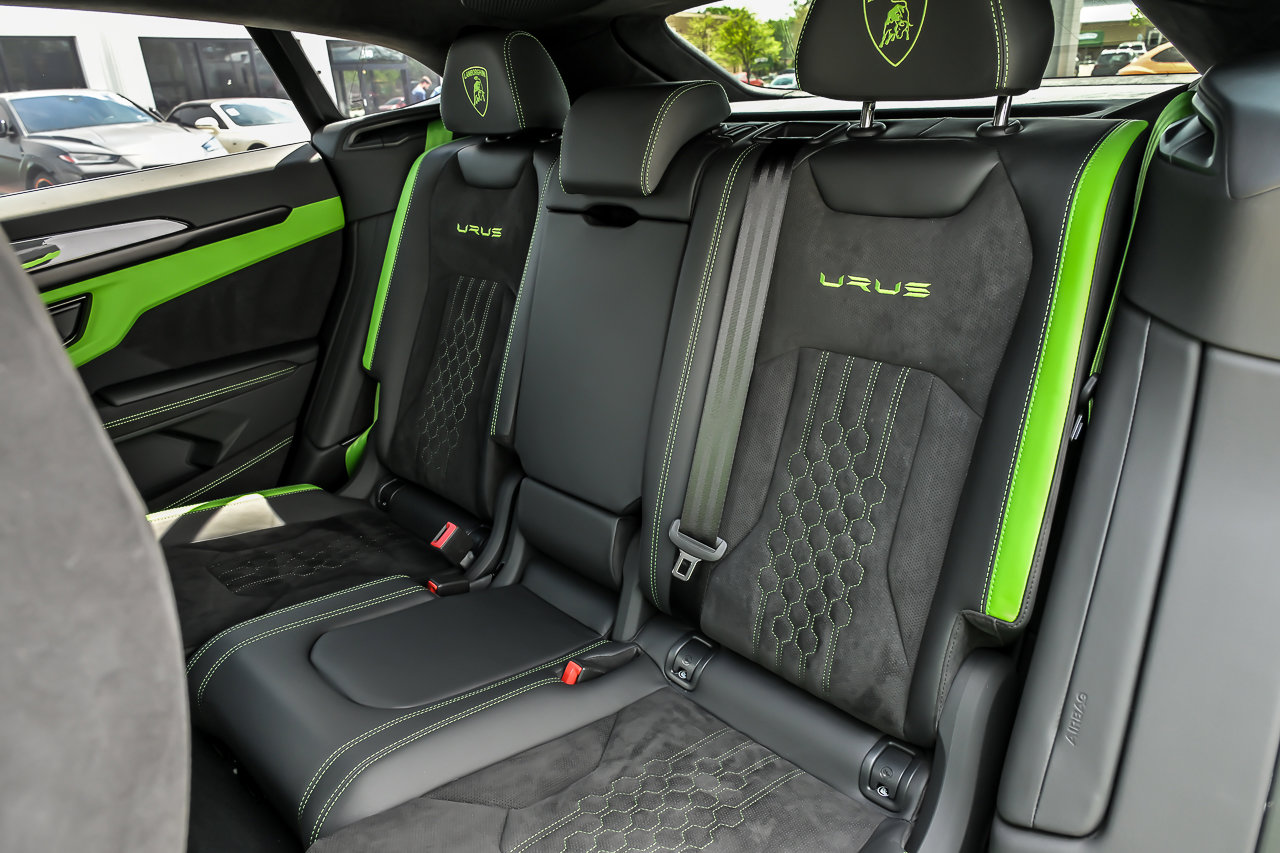 Used 2024 Lamborghini Urus S AWD/4WD image 28