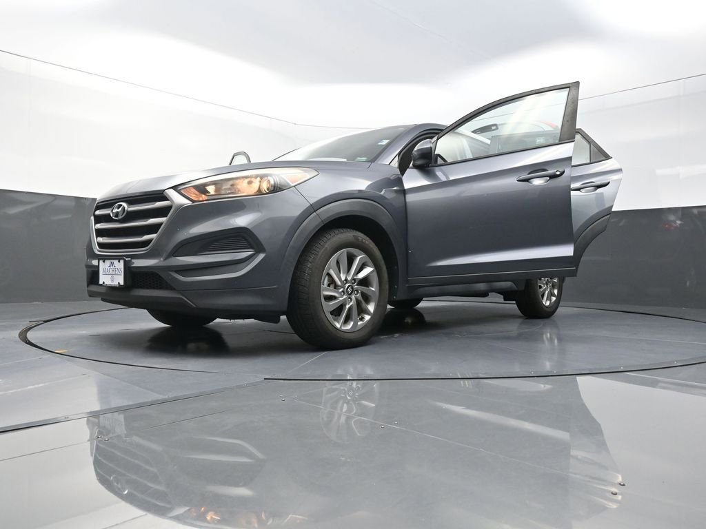 Used 2018 Hyundai Tucson SE image 33