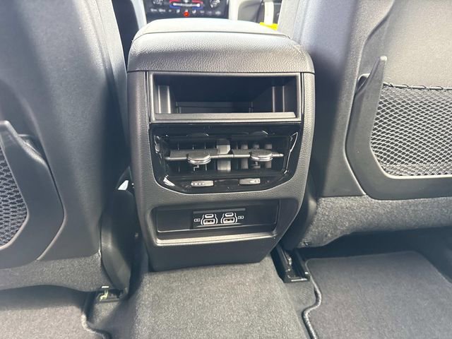 New 2026 Jeep Grand Cherokee Laredo image 22