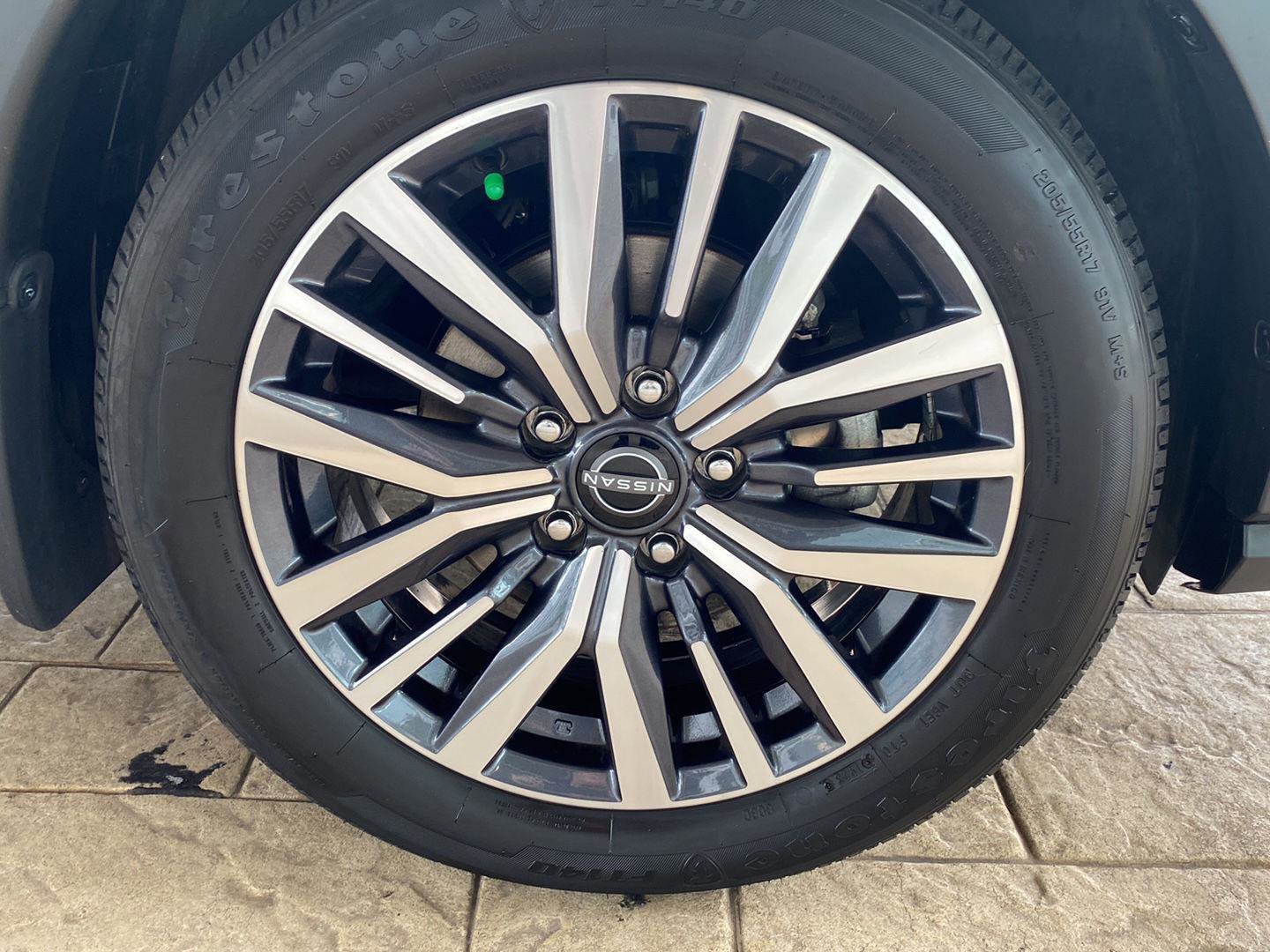 Certified 2023 Nissan Kicks SV FWD image 12