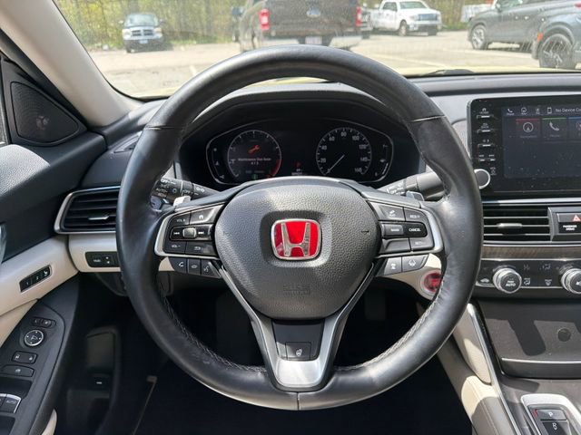 Used 2018 Honda Accord Touring image 21