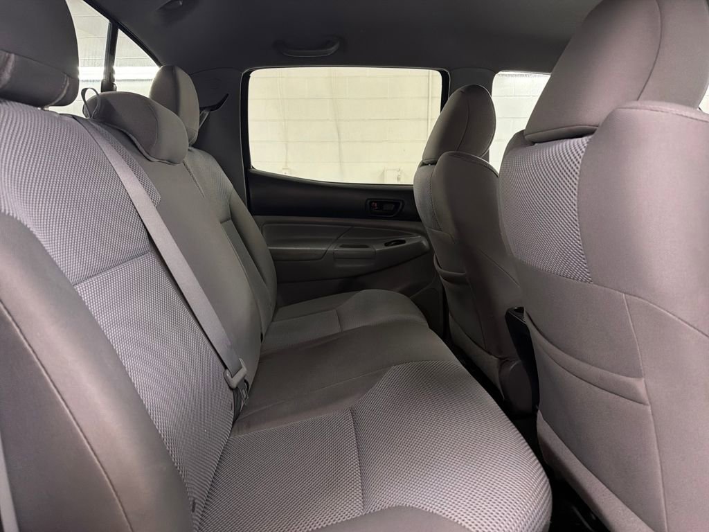 Used 2014 Toyota Tacoma PreRunner image 26
