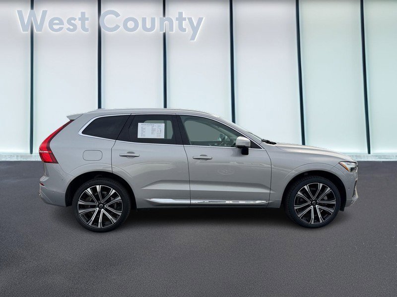Certified 2023 Volvo XC60 B6 Ultimate w/ Protection Package Premier AWD/4WD image 2