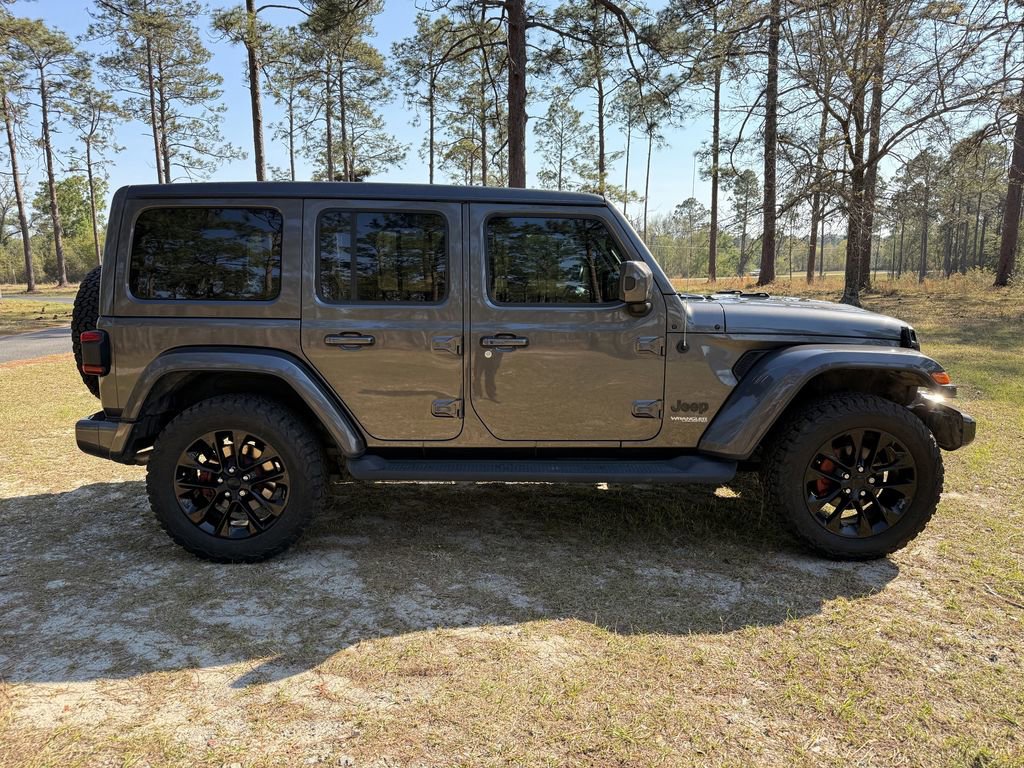 Used 2021 Jeep Wrangler Unlimited Sahara AWD/4WD image 7