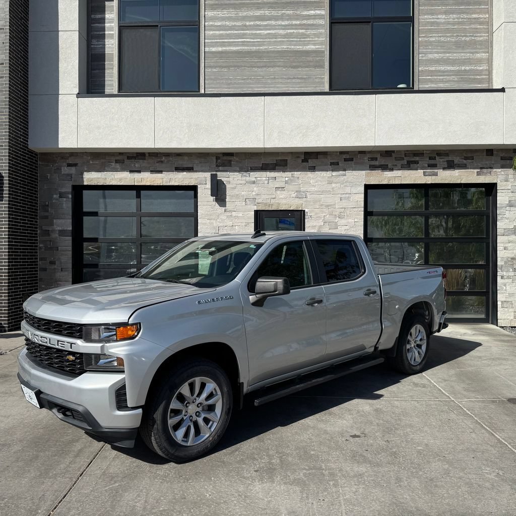 Used 2019 Chevrolet Silverado 1500 Custom w/ Custom Value Package AWD/4WD image 7