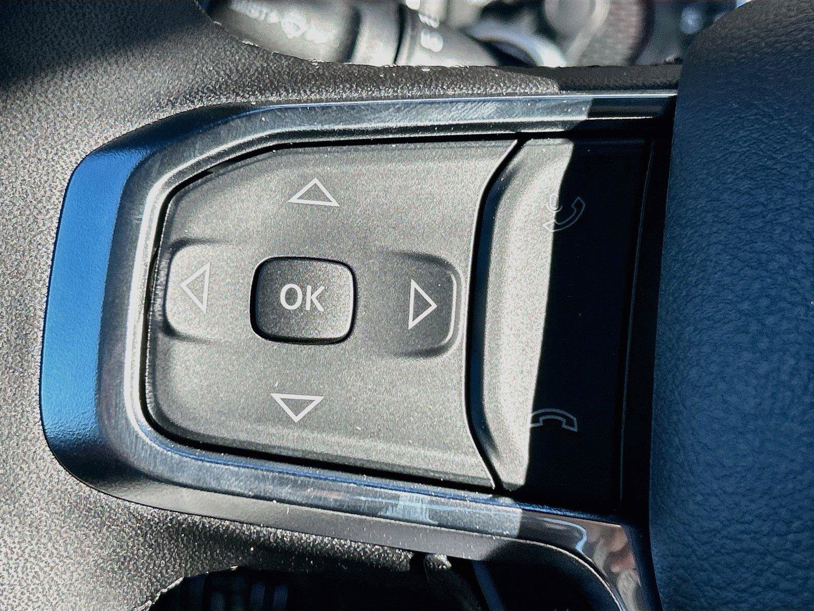 New 2026 RAM 1500 Laramie AWD/4WD image 35