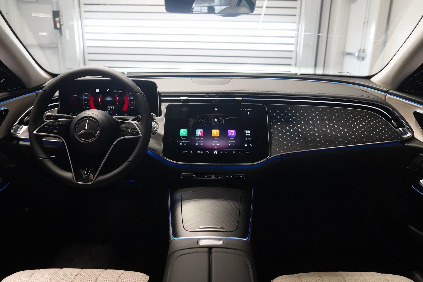 New 2026 Mercedes-Benz E 350 4MATIC Sedan image 17