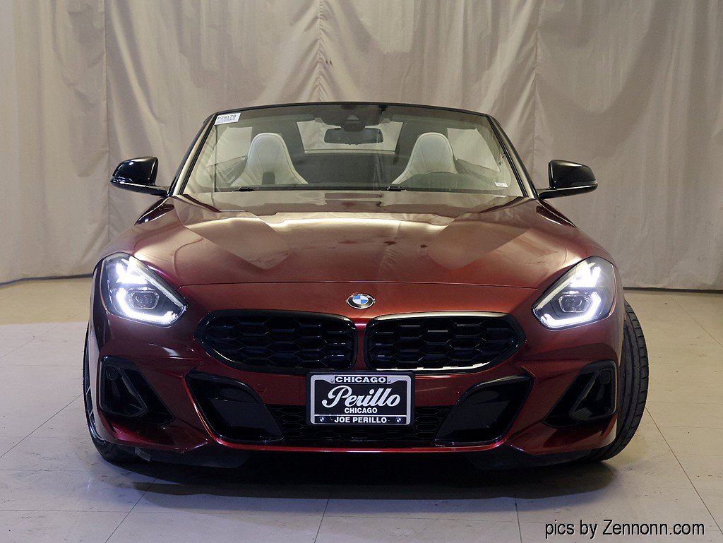 Used 2024 BMW Z4 M40i w/ Premium Package RWD image 5