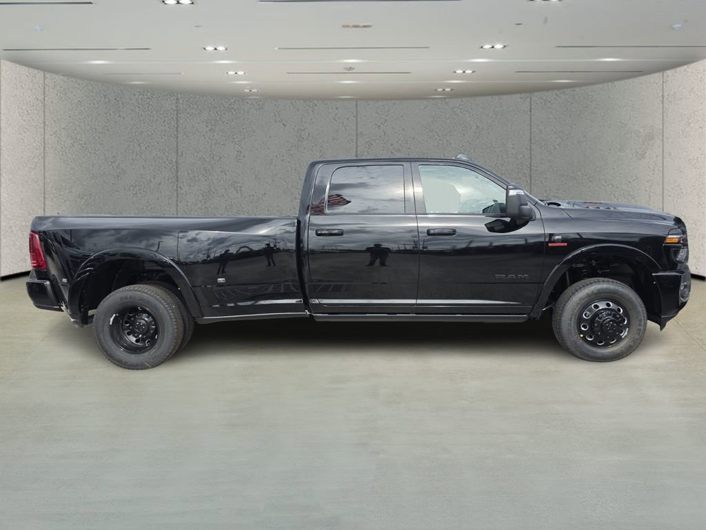 New 2026 RAM 3500 Limited image 3