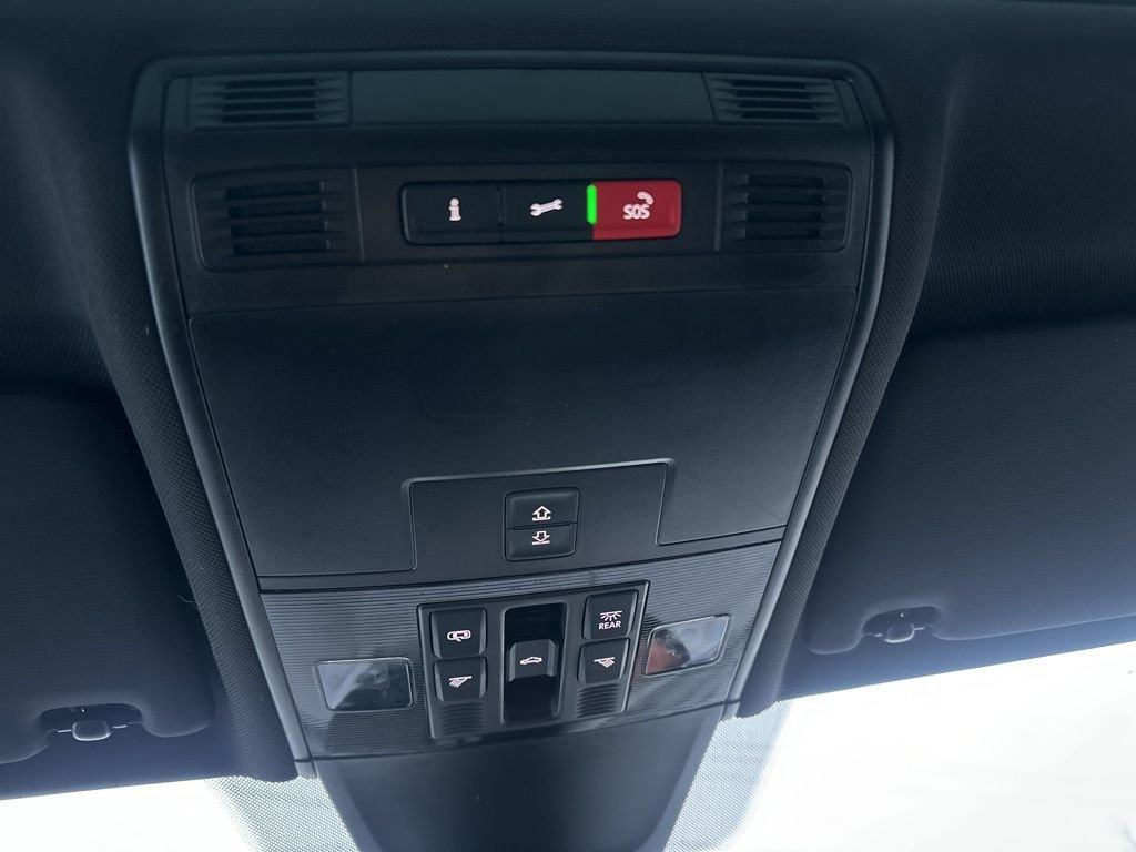 Used 2021 Volkswagen Tiguan SEL Premium R-Line w/ 3rd Row Seat Package image 27