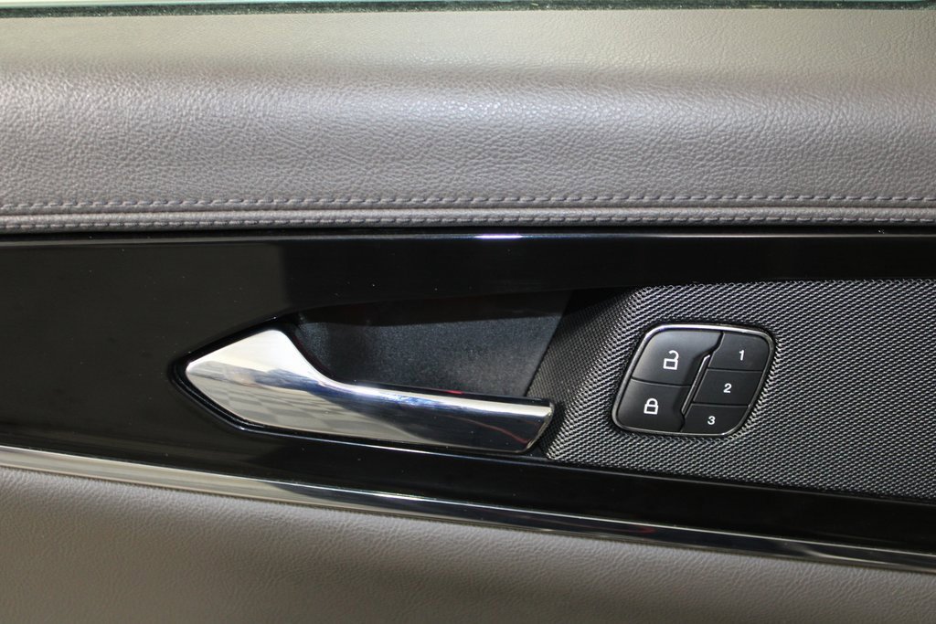 Used 2022 Lincoln Nautilus Reserve image 21