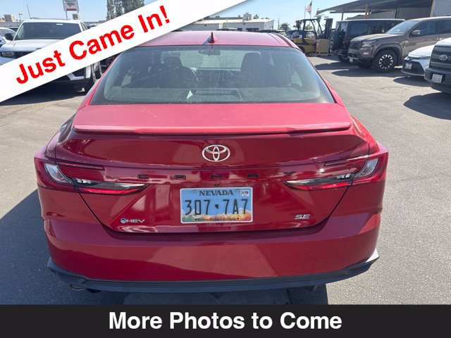 Used 2025 Toyota Camry SE FWD image 4