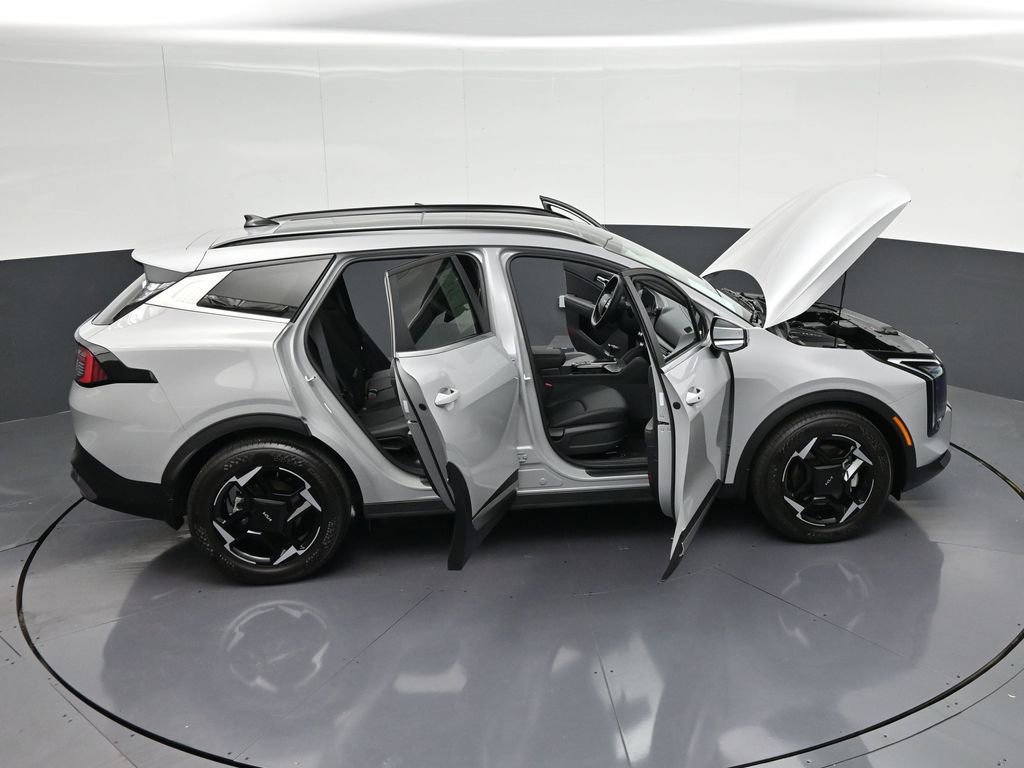 Used 2026 Kia Sportage EX w/ EX Panorama Roof Package FWD image 41