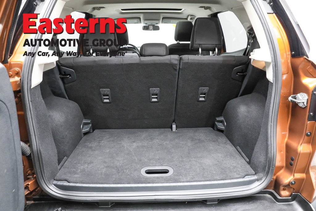 Used 2019 Ford EcoSport SE image 15