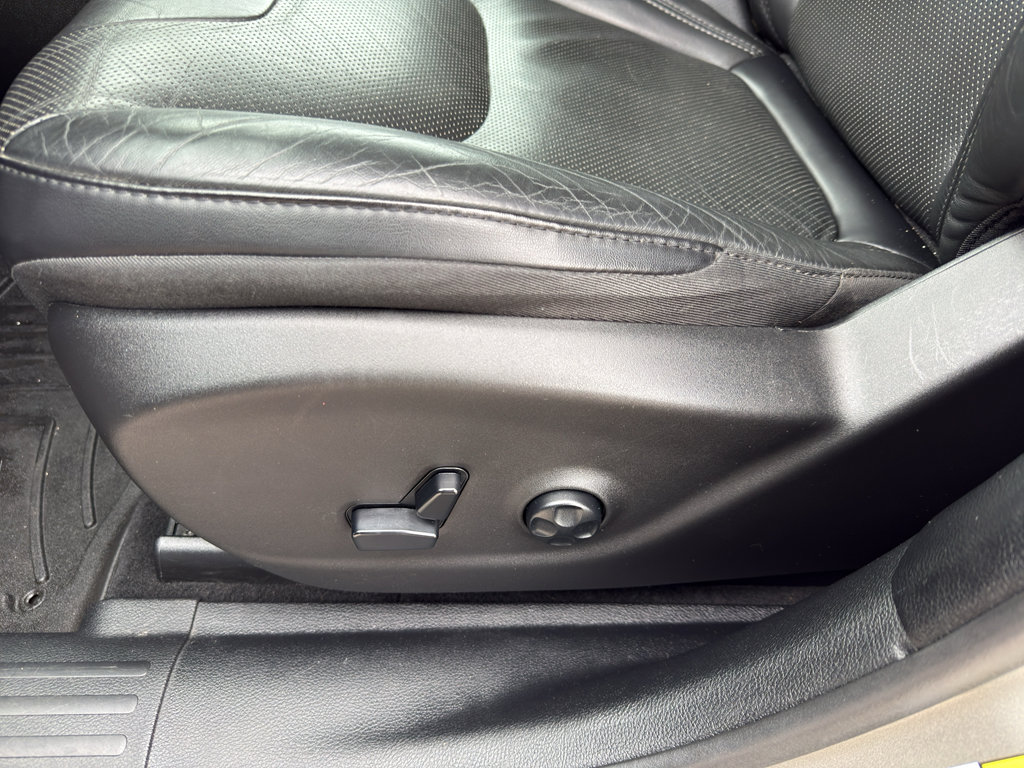 Used 2021 Jeep Cherokee Latitude Lux w/ Comfort/Convenience Group image 15