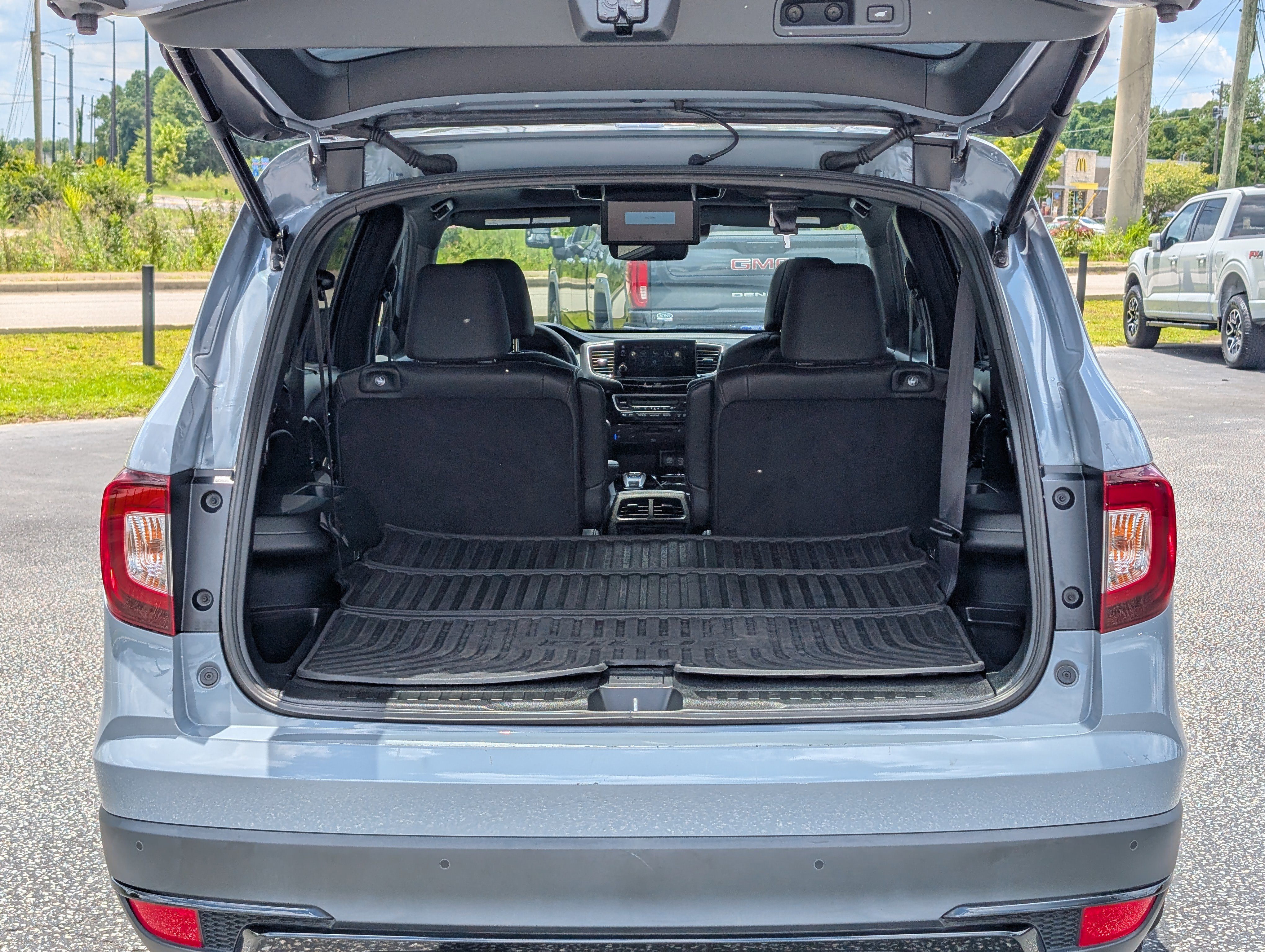 Used 2022 Honda Pilot Black Edition image 22