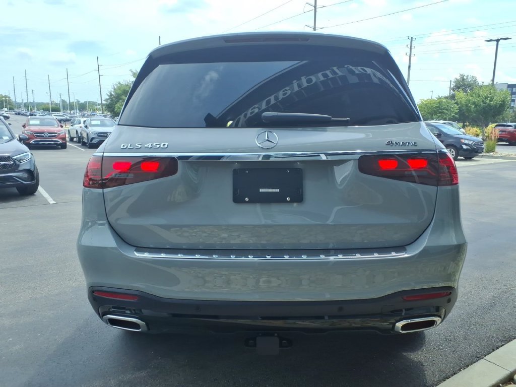 New 2026 Mercedes-Benz GLS 450 4MATIC image 5